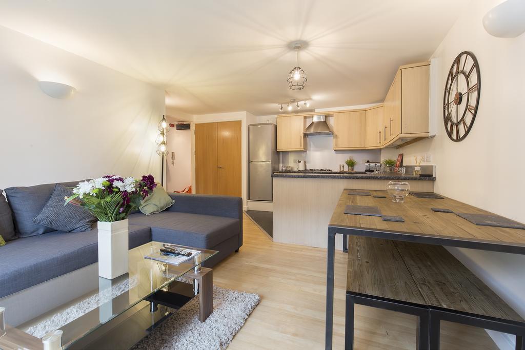 Raleigh Square - 2Br Ground-Floor Apartment In Νότιγχαμ Εξωτερικό φωτογραφία